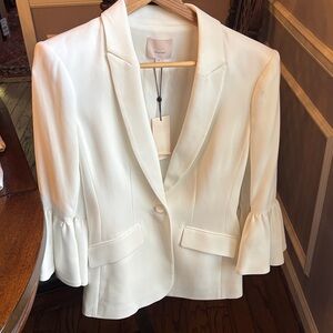 Elegant White Women's Blazer